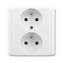 ABB CLASSIC socket. 2-us. 2x2P+PE 81x81mm; white