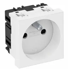BETTERMANN socket 1-module. 2P+PE STD-F0RW1